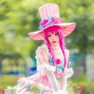 cos：伊丽莎白巴托里cos正片@千袖
