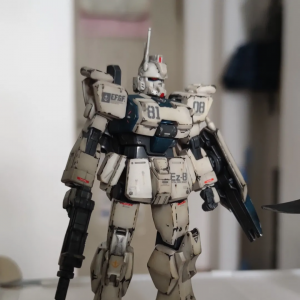 欣赏：#村不收～HGUC EZ8和老虎B3旧化制作