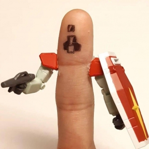 满分脑洞，指尖的战争