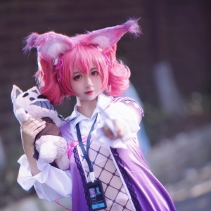 cos：明日方舟巫恋cos正片@：秋笙