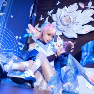 cos：王者荣耀貂蝉猫影幻舞@奶狮