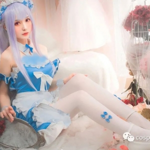 cos：碧蓝航线小天鹅cos正片@思涼，辛苦了主人