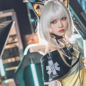 cos：明日方舟凯尔希cos正片@不绿酱