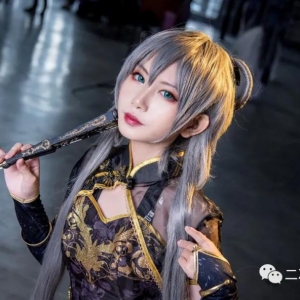 cosplay化妆，萌新入门应该如何看待：专访妆娘瘾小爱