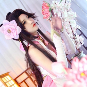 《王者荣耀》貂蝉cos，旗袍美少女，我已经被漂亮到了！