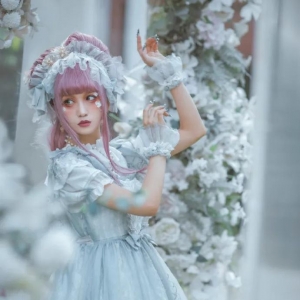 优雅高贵，花嫁感与高贵脸搭配Lolita，太美啦