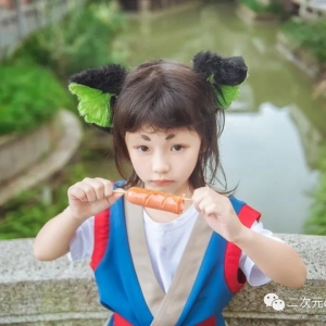罗小黑战记cos，大可爱与小可爱哪吒，吃面包那张简直萌到我啦 ...