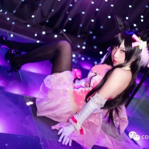 cos：碧蓝航线爱宕犬偶像打歌服cos正片@猫田圣奈奈