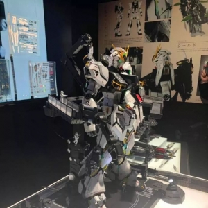 【新品资讯】确认过眼神！是要买不起的胶！万代 解体匠机 1/60 RX-93 ν 牛高达 海量 ...