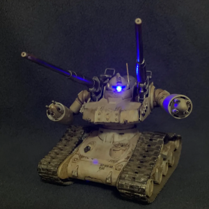 「佳作」钢坦克初期型旧化加灯