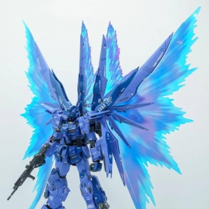 这是一台带着命运大翅膀的蓝色命运？