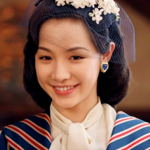 回眸一笑百媚生，这才是民国女神该有的样子！【双镜】