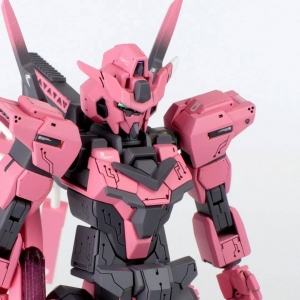 核心高达也能玩出花，如果GGO是个机甲游戏，那么莲酱就是这样子…… ...