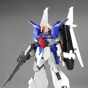 新品：RE/100 高达LINDWORM 样品公开