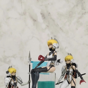 「佳作」最近这是啥风气？机娘的第三弹，猫哥也来了