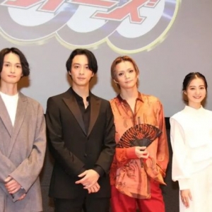 假面骑士OOO：众人集结宣传电影，10年容貌未变
