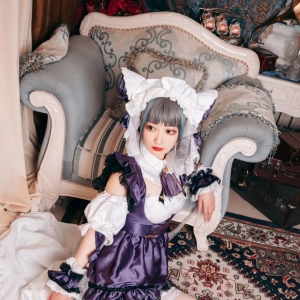 cos：碧蓝航线女仆柴郡猫@桃墨