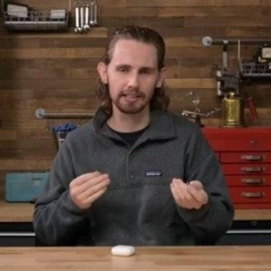 苹果AirPods3蓝牙无线耳机被拆解 损坏几乎无法修复