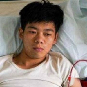 十年前卖肾买iphone4的少年 如今怎么样了？