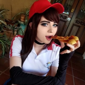 电竞圈知名大佬整新活儿,COS原神刻晴，穿上黑袜比妹子还美