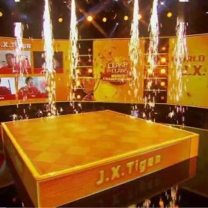 《部落冲突》跨界麦当劳，原来汉堡还可以这么吃？