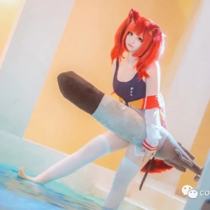 cos：碧蓝航线​水着潜艇cos正片@Sayako