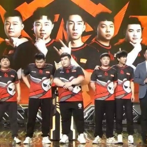 CFHD冠军杯落幕，上线仅半年的“新游”，如何击中电竞玩家痛点？ ...