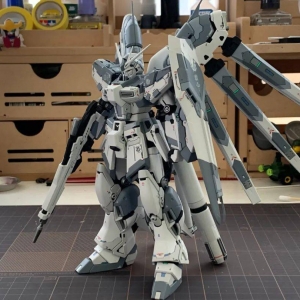 RG海牛灰白配色，修件喷涂尝试