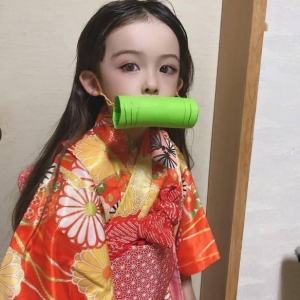 岛国6岁萝莉 惊艳Cos《鬼灭之刃》堕姬引争议