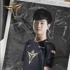 英雄联盟：V5战队宣布原TES射手Photic正式加盟V5