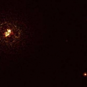 本不该存在！天文学家在半人马座发现一颗超大巨行星