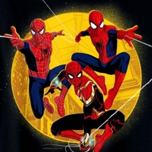 《蜘蛛侠：英雄无归》曝三代蜘蛛侠同框图 齐射蛛丝