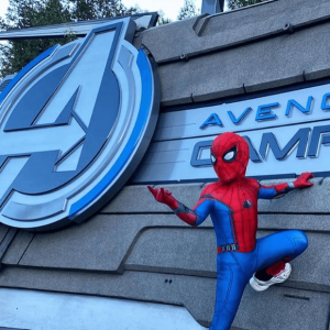 6岁小朋友COS“蜘蛛侠”等超英及反派 获得官方夸赞