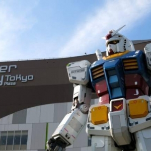 男人的浪漫！高达实物浓云密布！十足大片质感