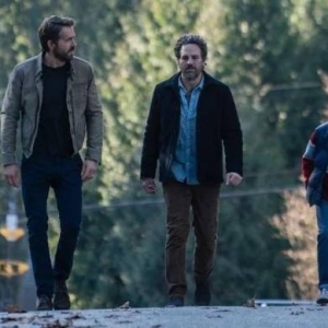 “小贱贱”科幻新片《亚当计划》剧照公开！3月上映