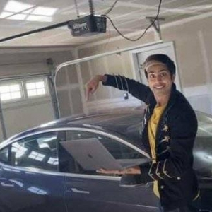 多位车主使用特斯拉车身算力“挖矿”每月能赚到5100元