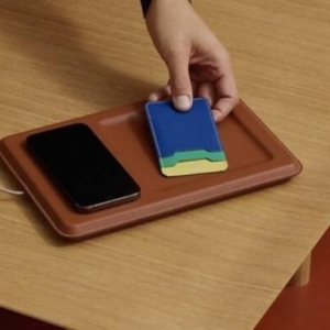 售价10000元人民币！奢侈品牌爱马仕推出无线充电盘