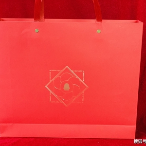 游戏日报潮玩2022新春开箱：腾讯公司复古珐琅有点潮