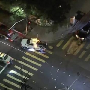 施瓦辛格遭遇四车连环相撞事故：车祸导致一名妇女受伤