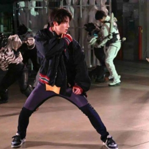 假面骑士Revice第21话文字预告公开，菲尼克斯秘密初现，神秘组织登场 ...