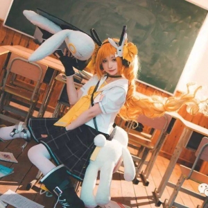 cos：王者荣耀安琪拉时之奇旅cos正片@咕噜宝