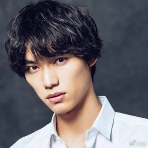 假面骑士：四仔福士苍汰确诊，龙装粉疑似客串Revice