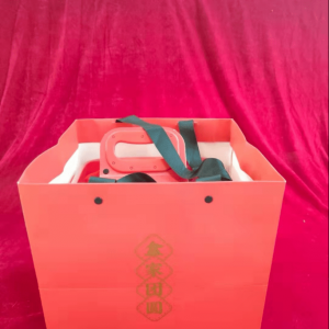 游戏日报潮玩2022新春开箱：掌趣公司虎年礼盒好吃又好玩