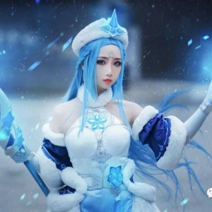 cos：王者荣耀冰雪女王王昭君cos正片@仙儿