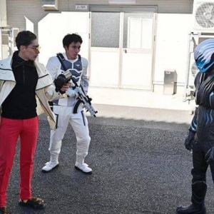 假面骑士Revice第23话预告来袭，一辉消失，楼师傅出手保护樱