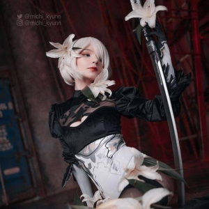 让我康康2B小姐姐！俄妹COS秀出绝对领域