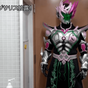 帝骑哥的Pink特摄英雄形象公开，拥有众多特摄剧的既视感