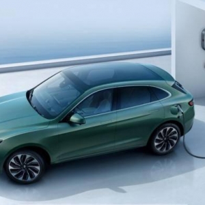 24.98万元起！华为首款鸿蒙汽车AITO问界M5售价公布