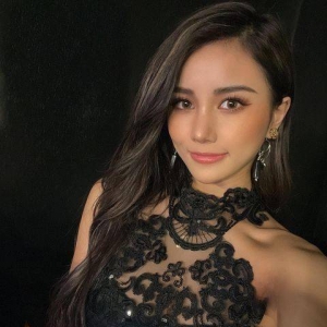 兼具西方热辣和东方美感！混血美人EGASARI美图赏