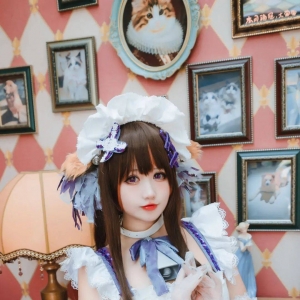 cos：碧蓝航线牛牛同人女仆cos正片@促织